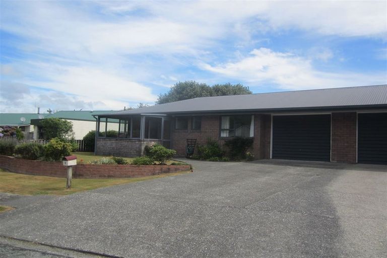 Photo of property in 6 Baillie Place, Cobden, Greymouth, 7802