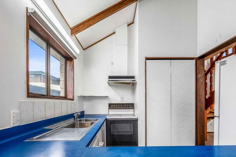 Photo of property in 230 Oceanbeach Road, Mount Maunganui, 3116