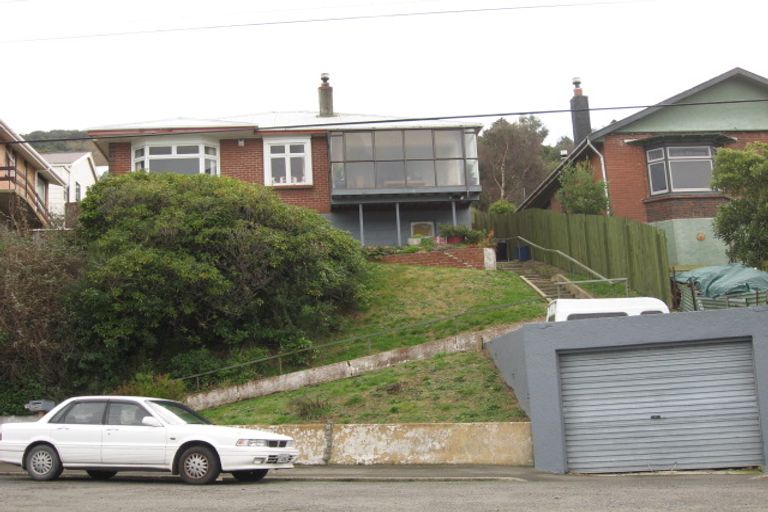 Photo of property in 225 Ravensbourne Road, Ravensbourne, Dunedin, 9022