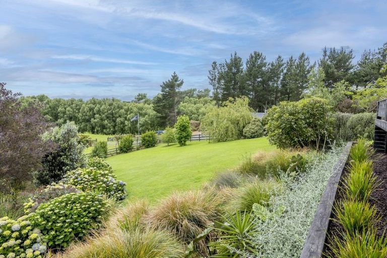 Photo of property in 32 Oakland Lane, Shannon, Palmerston North, 4474