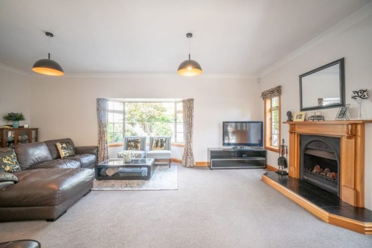 Photo of property in 21 Union Street, Hokowhitu, Palmerston North, 4410