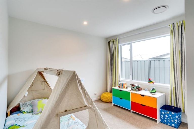 Photo of property in 3 Benmore Place, Poraiti, Napier, 4112