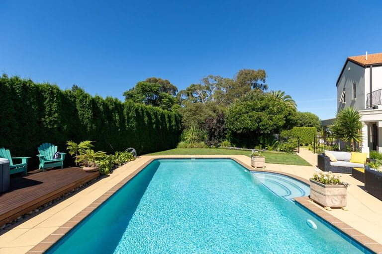 Photo of property in 63 Motueka Quay, Motueka, 7120