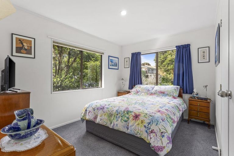 Photo of property in 4/244 Onewa Road, Birkenhead, Auckland, 0626