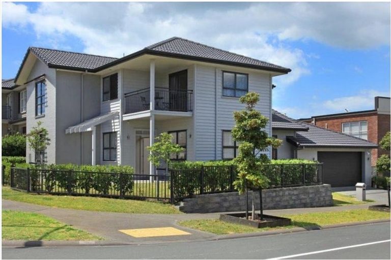 Photo of property in 19 Emilia Nixon Lane, Stonefields, Auckland, 1072