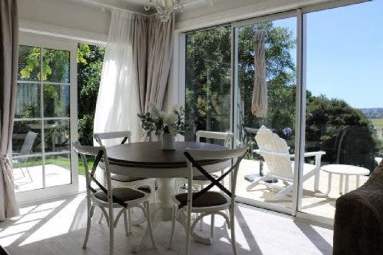 Photo of property in 225 Paremoremo Road, Lucas Heights, Auckland, 0632