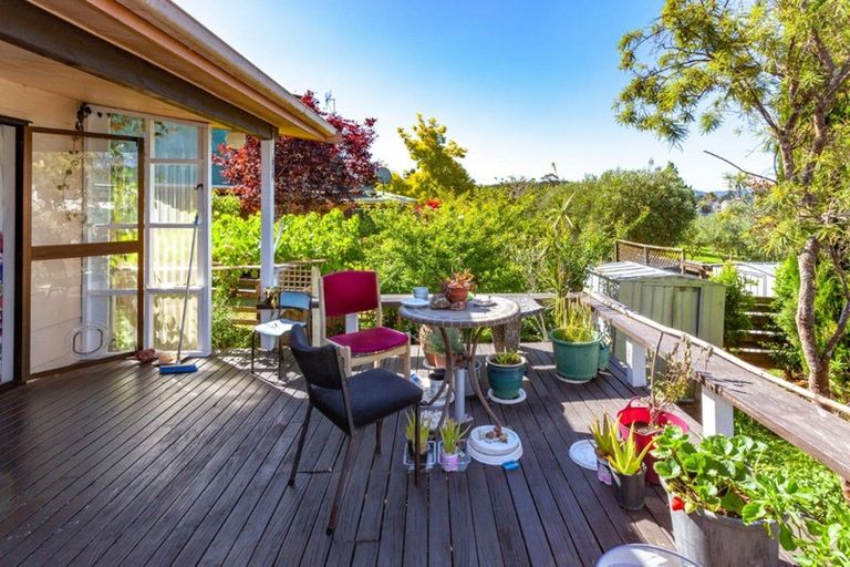 Photo of property in 118 Everitt Crescent, Whangamata, 3620