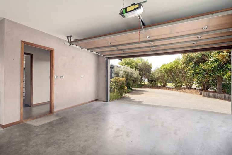 Photo of property in 1 Yankee Lane, Whitianga, 3510