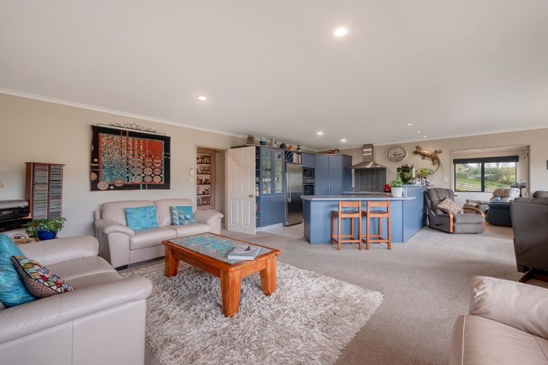 Photo of property in 72 Busby Road, Tahawai, Katikati, 3170