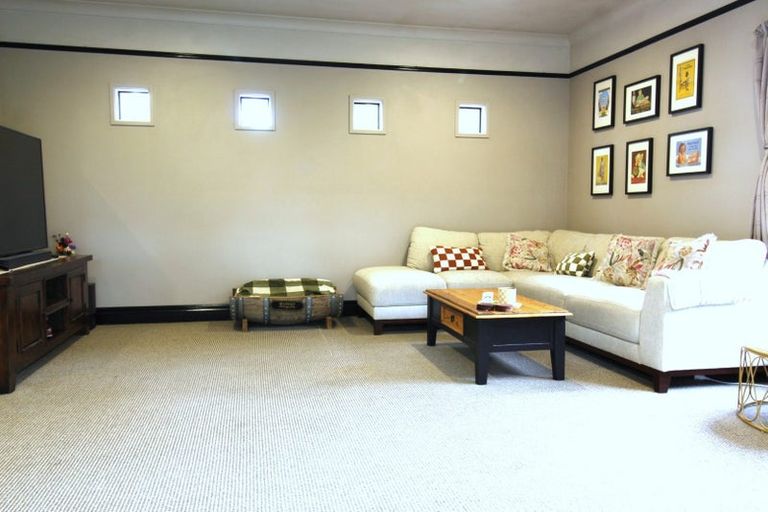 Photo of property in 55 Mclauchlan Street, Springlands, Blenheim, 7201