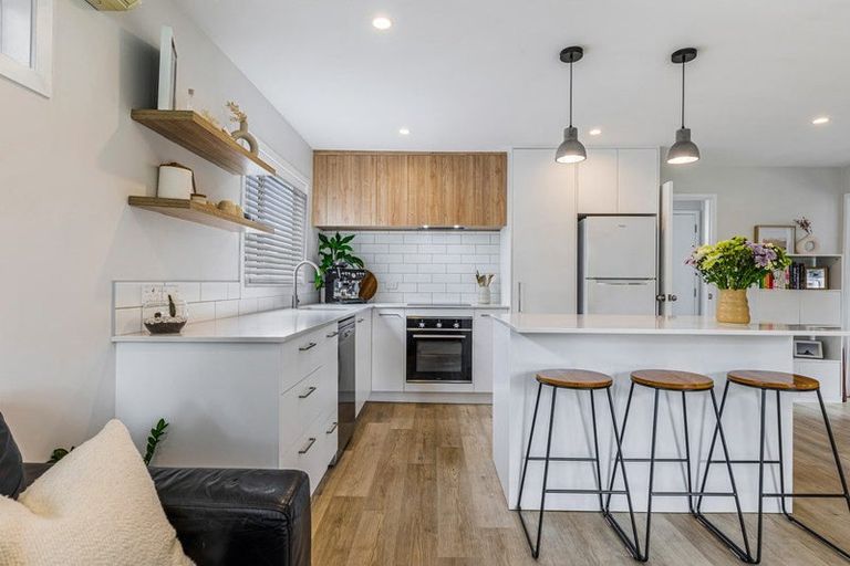 Photo of property in 1/68 Mcleod Road, Te Atatu South, Auckland, 0610