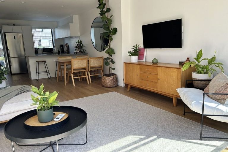 Photo of property in 7 Kotuitui Street, Manukau, Auckland, 2104