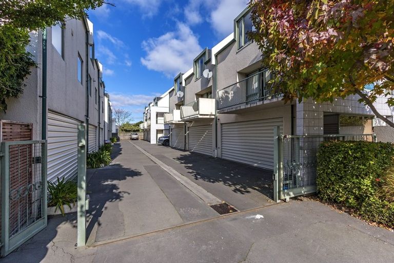 Photo of property in 452l Hagley Avenue, Christchurch Central, Christchurch, 8011