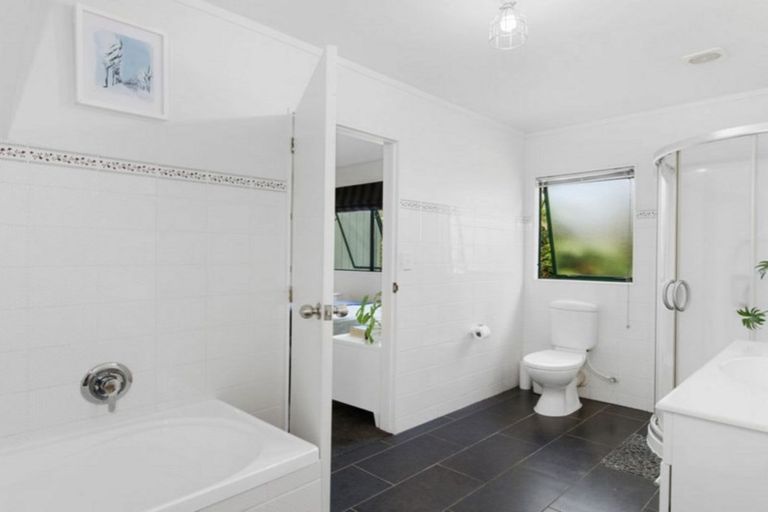 Photo of property in 94 Matakana Valley Road, Matakana, Warkworth, 0985