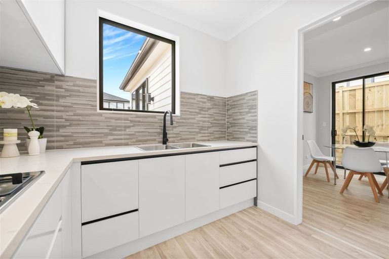 Photo of property in 16a Arahanga Road, Flat Bush, Auckland, 2019