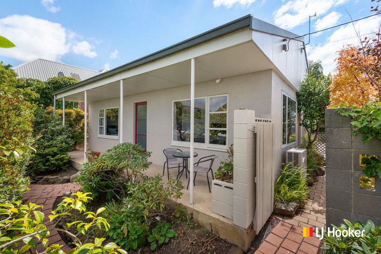 Photo of property in 13 Argyle Street, Mornington, Dunedin, 9011