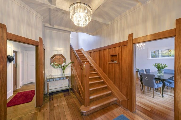 Photo of property in 103 Upland Road, Kelburn, Wellington, 6012