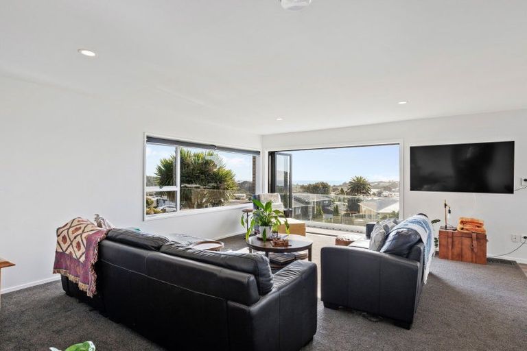 Photo of property in 9 Norwich Avenue, Spotswood, New Plymouth, 4310