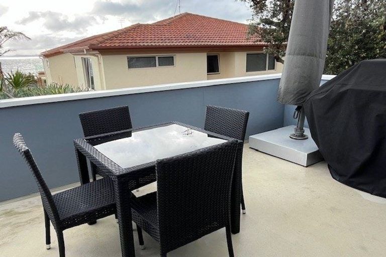 Photo of property in 49b The Esplanade, Eastern Beach, Auckland, 2012