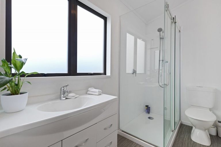 Photo of property in 6 Chestnut Place, Pukete, Hamilton, 3200