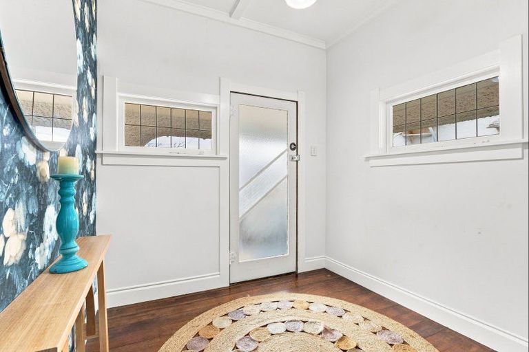 Photo of property in 41 Grey Street, College Estate, Whanganui, 4500