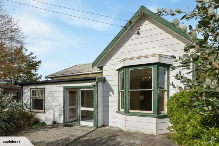 Photo of property in 272a Riverlaw Terrace, Saint Martins, Christchurch, 8022