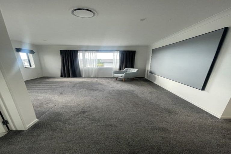 Photo of property in 14 Horsefields Drive, Flat Bush, Auckland, 2019