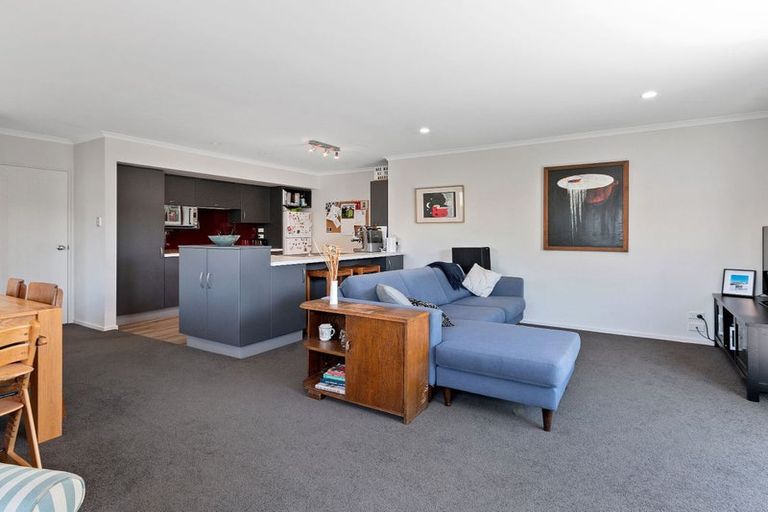 Photo of property in 73b Somerfield Street, Somerfield, Christchurch, 8024