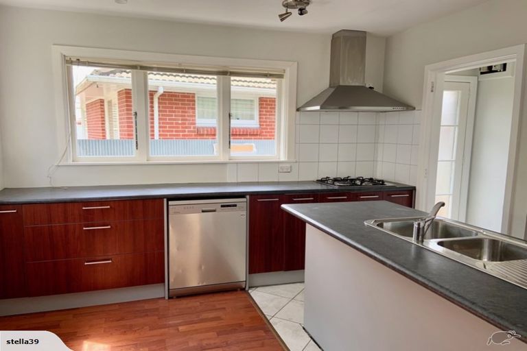 Photo of property in 9 Roberta Drive, Somerfield, Christchurch, 8024