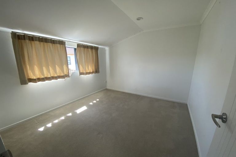 Photo of property in 38 Jandell Crescent, Bucklands Beach, Auckland, 2014