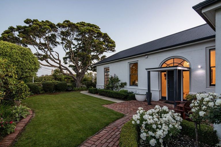 Photo of property in 72 Mailer Street, Mornington, Dunedin, 9011