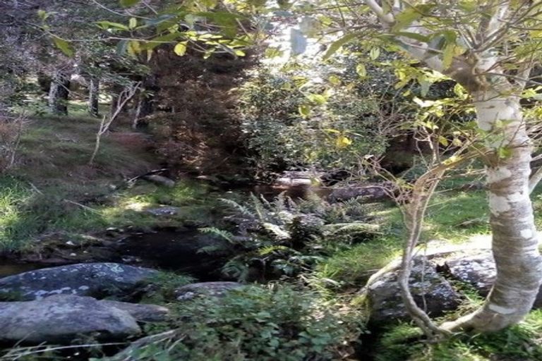 Photo of property in 305 Pungaere Road, Waipapa, Kerikeri, 0295