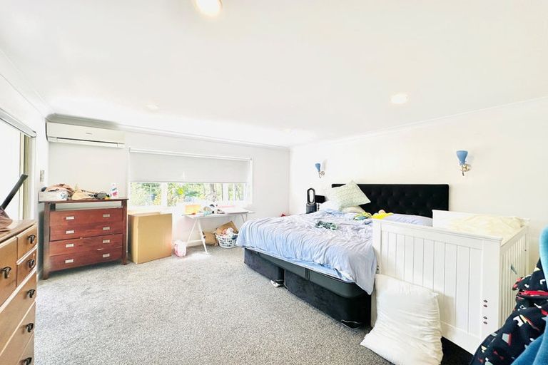 Photo of property in 89 Glendhu Road, Bayview, Auckland, 0629