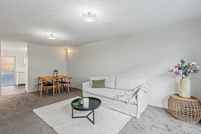 Photo of property in 2/16 Peverel Street, Riccarton, Christchurch, 8011