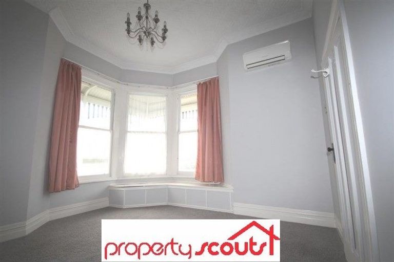 Photo of property in 8 Allandale Road, Saint Clair, Dunedin, 9012