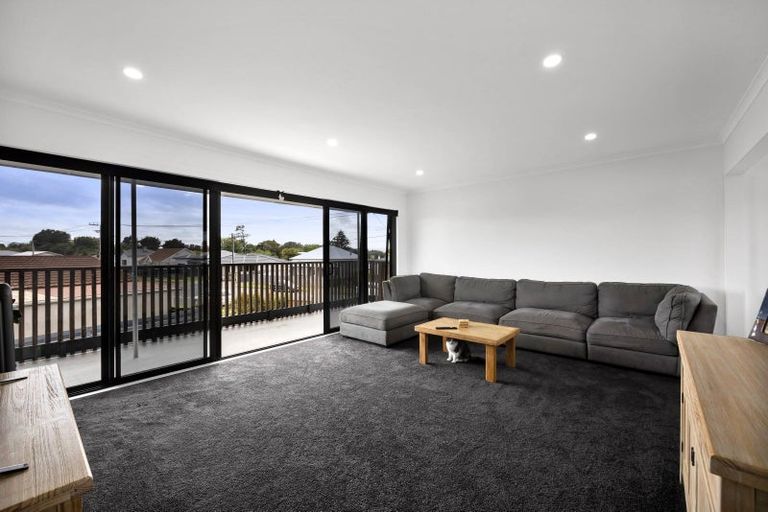 Photo of property in 35 Collins Street, Hawera, 4610