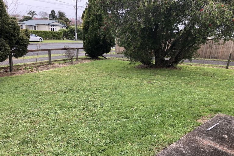 Photo of property in 56 Old Wairoa Road, Papakura, 2110