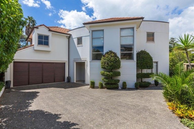 Photo of property in 202 Kohimarama Road, Kohimarama, Auckland, 1071