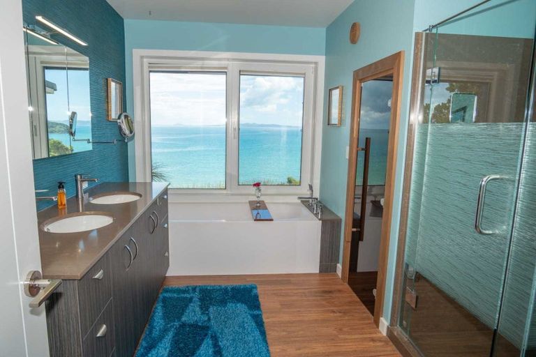 Photo of property in 60 Peninsula Parade, Hihi, Mangonui, 0494