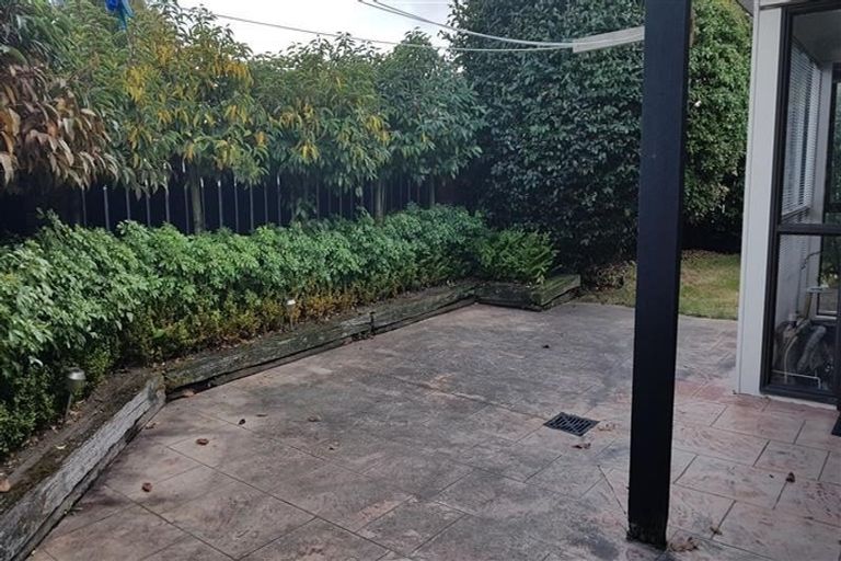 Photo of property in 1/189 Wairakei Road, Bryndwr, Christchurch, 8053