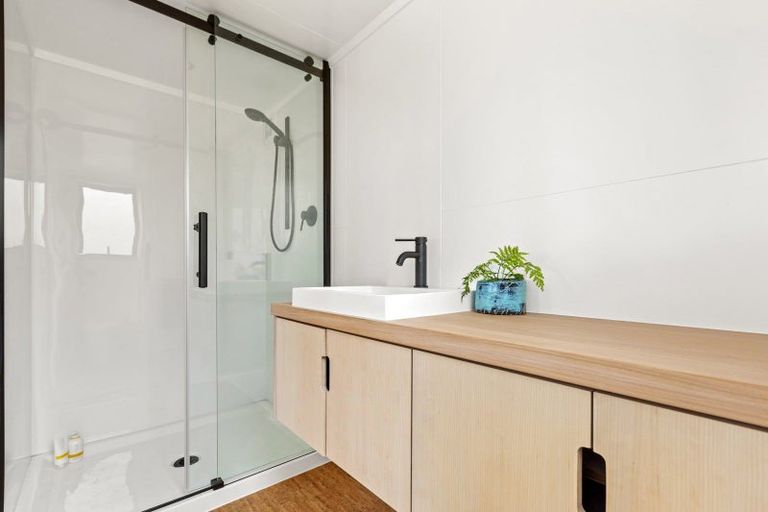 Photo of property in 95 Wrights Road, Raglan, 3295