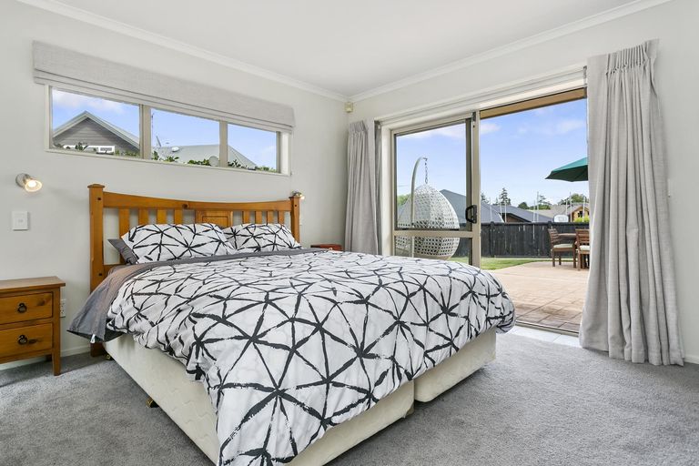 Photo of property in 8 Cedar Way, Morrinsville, 3300