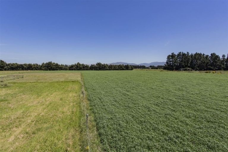 Photo of property in 49 Leslies Road, Cust, Rangiora, 7471