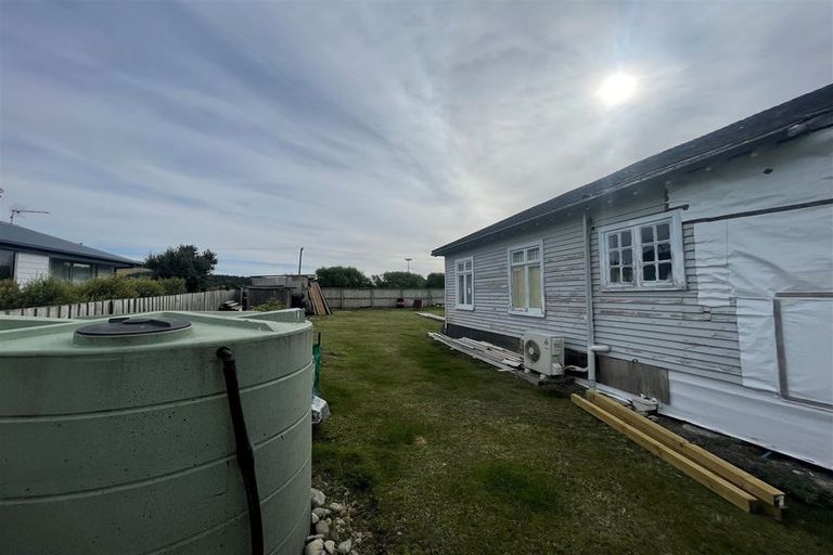 Photo of property in 28 King Street, Coalgate, 7673