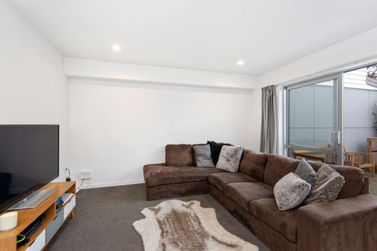 Photo of property in 70a Elizabeth Street, Riccarton, Christchurch, 8041