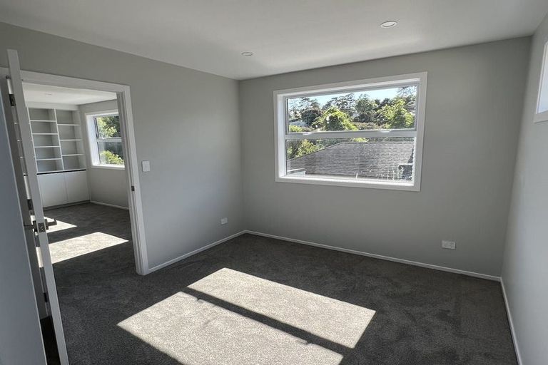 Photo of property in 62a Vandeleur Avenue, Birkdale, Auckland, 0626