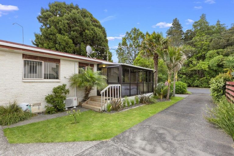 Photo of property in 1/24 Puriri Avenue, Orewa, 0931