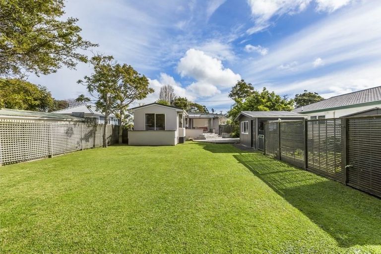 Photo of property in 93 Ladies Mile, Manly, Whangaparaoa, 0930