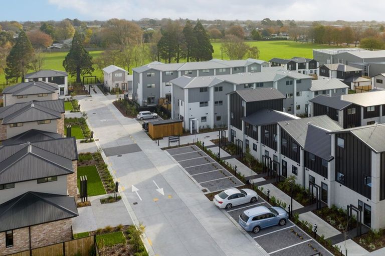 Photo of property in 73 Mohua Lane, Upper Riccarton, Christchurch, 8041