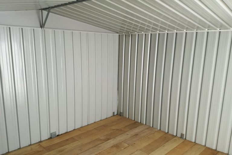 Photo of property in 33 Olena Avenue, Sunnyhills, Auckland, 2010